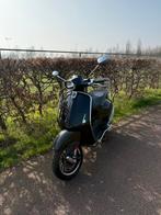 Magnifique Vespa sprint de classe A full options, Vélos & Vélomoteurs, Enlèvement