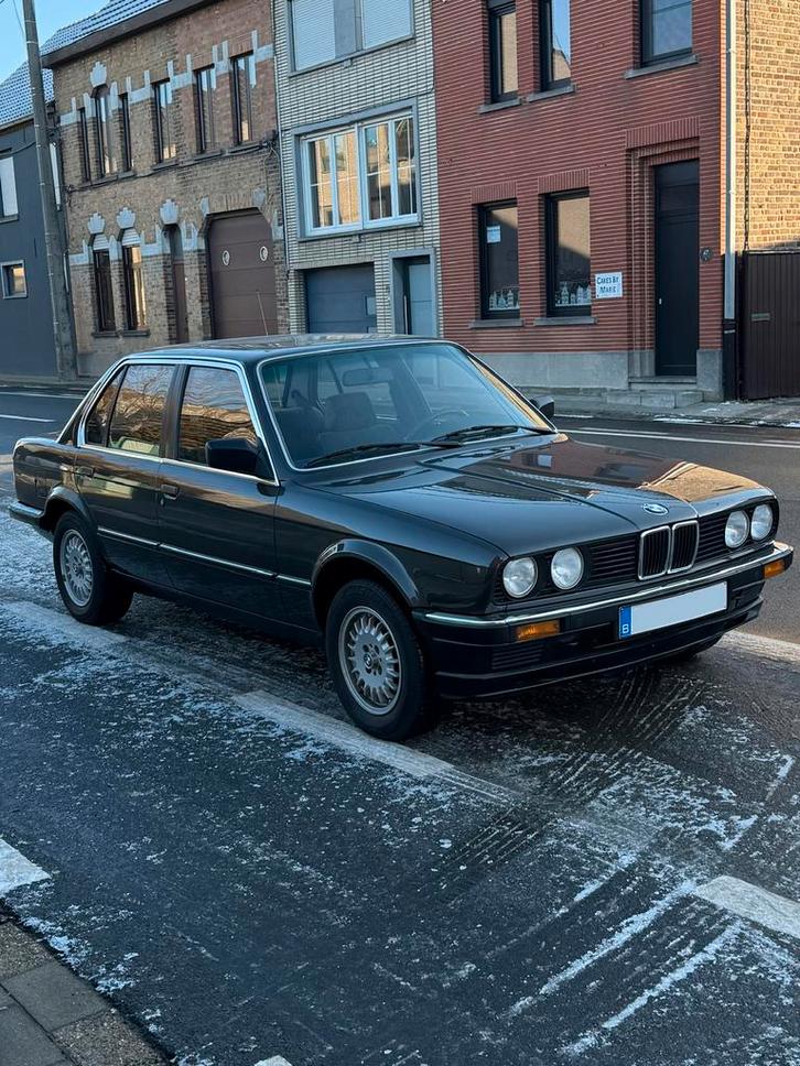 BMW E30 316, Auto's, BMW, Particulier, 3 Reeks, Centrale vergrendeling, Elektrische buitenspiegels, Open dak, Benzine, 4 deurs
