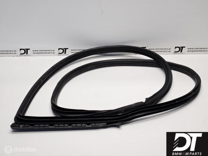 Deurrubber linksvoor BMW 2-serie Coupé F87 51727348419, Auto-onderdelen, Klein materiaal, BMW, Gebruikt, Ophalen of Verzenden