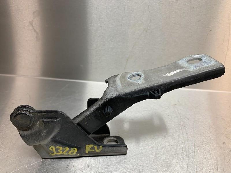 CHARNIERE DE CAPOT Hyundai Tucson (JM) (01-2004/12-2010), Autos : Pièces & Accessoires, Dhr. M. Roggen, Stadsweg 37 37
9917 PV  WIRDUM GR., NL