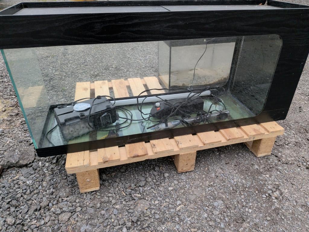 Aquarium 120 litres complet