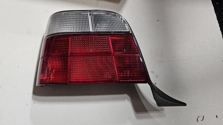 Achterlicht links Hella BMW E36 Touring 2VP354363011  632183, Auto-onderdelen, Verlichting, BMW, Gebruikt, Ophalen of Verzenden