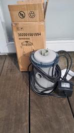 Zwembad te koop, Ophalen