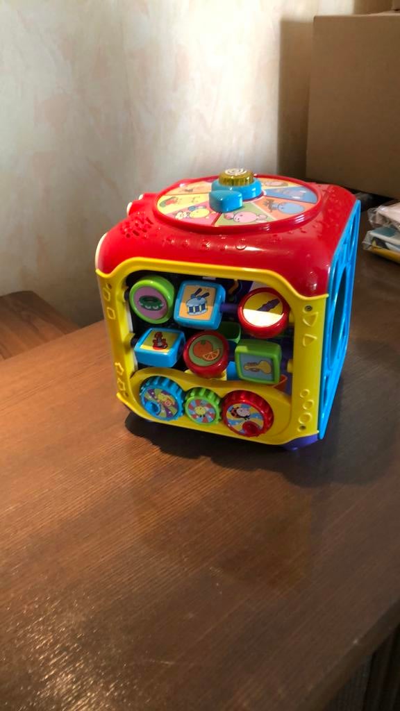 Activiteitenkubus vtech, Ophalen, Gebruikt