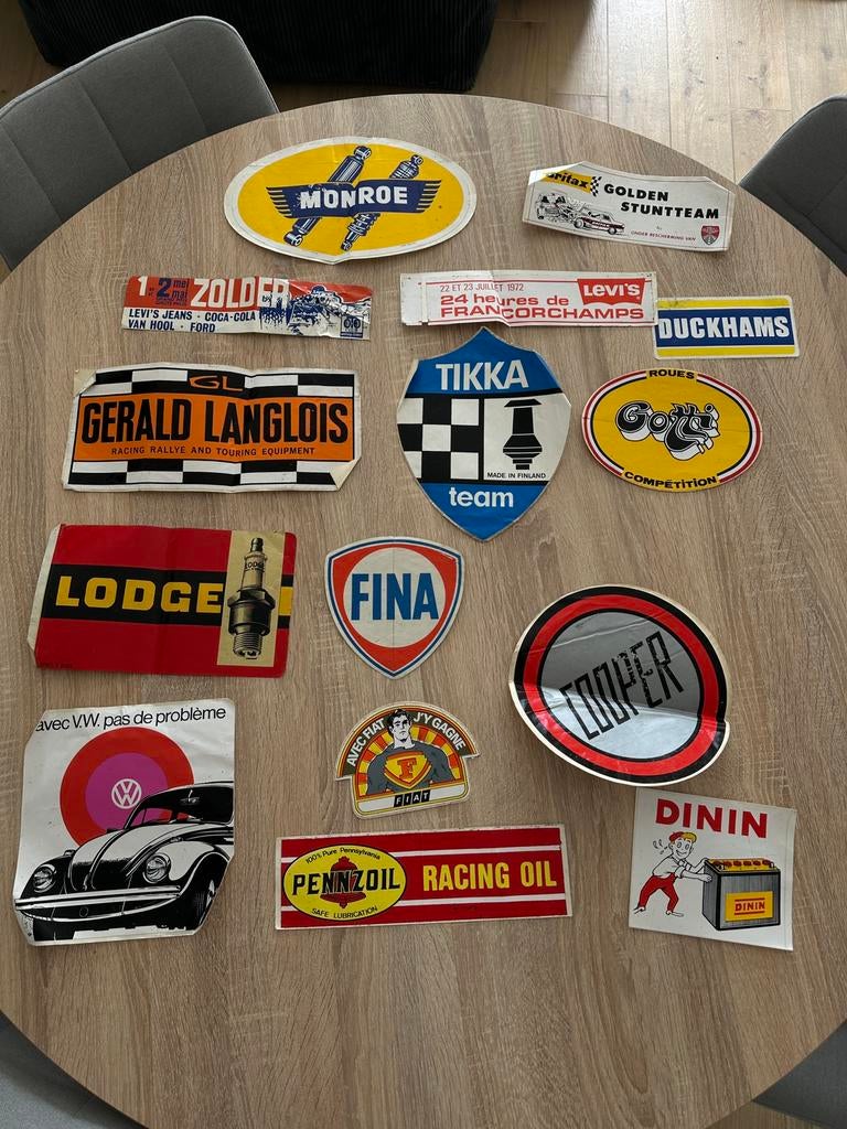 Lot Autocollant Automobile vintage - 60/70, Collections, Enlèvement ou Envoi, Utilisé, Voiture ou Moto