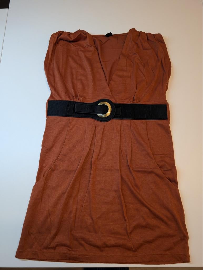 Ann Christine kleedje met riem maat xs, Kleding | Dames, Jurken, Bruin, Ophalen of Verzenden, Zo goed als nieuw, Ann Christine