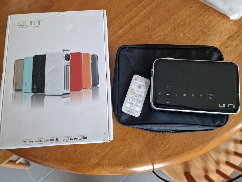 Vivitek Qumi draagbare projector / beamer, TV, Hi-fi & Vidéo, Projecteurs vidéo, Enlèvement ou Envoi