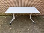 Table pliante STEELCASE très pratique, Enlèvement, Avec roues, Comme neuf, Bureau