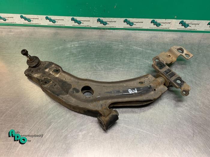Draagarm rechts-voor van een Fiat Doblo (Doblo 00-), Auto-onderdelen, Ophanging en Onderstel, Fiat, Gebruikt, 3 maanden garantie