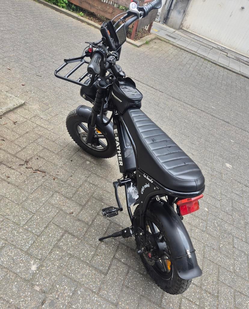 Fatbike c80 mini 25km/h (full option), Vélos & Vélomoteurs, Cyclomoteurs | Honda, Enlèvement