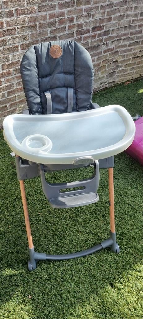 Maxi-cosi Minla-ophalen te Brasschaat, Kinderen en Baby's, Kinderstoelen, Gebruikt, Meegroeistoel, Afneembaar eetblad, Gordel(s)