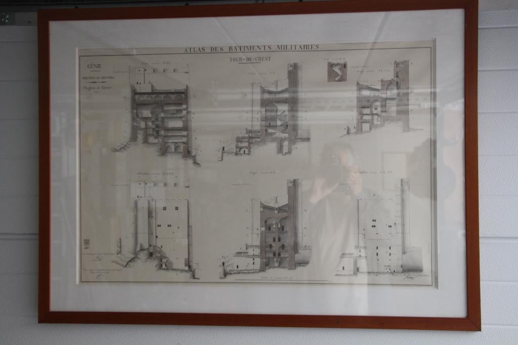 Plan de la Tour de Crest encadré (79 x 108 cm), Ophalen