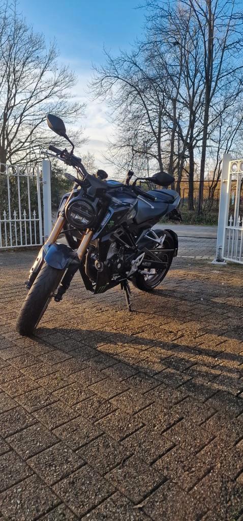 Honda CB125R 2023, Motoren, Motoren | Honda, Particulier, Naked bike, 11 kW of minder, 1 cilinder, Minimaal motorrijbewijs A1