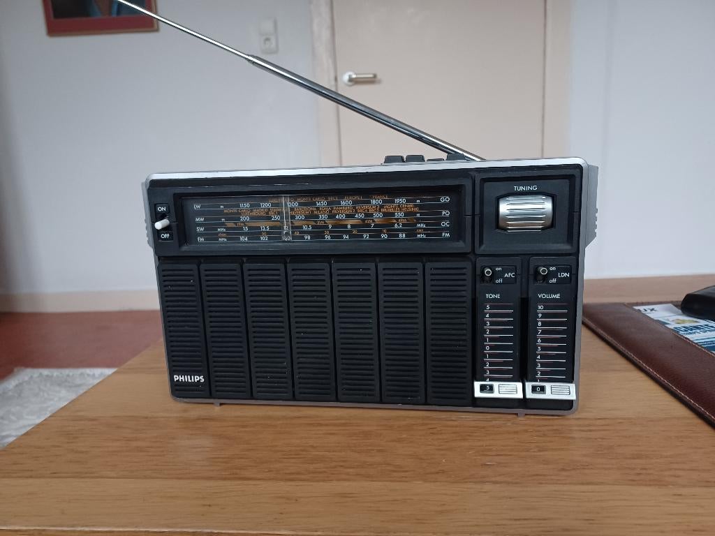 Radio philips 870, Enlèvement, Comme neuf, Radio