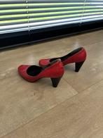 Rode pumps maat 38, Ophalen of Verzenden, Zo goed als nieuw, Pumps
