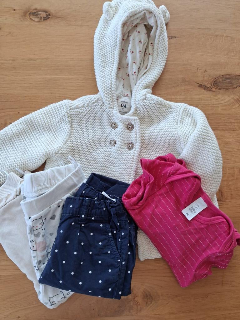 Lot vêtements C&A fille 9-12mois Très bon état, Enfants & Bébés, Vêtements de bébé | Taille 80, C&A, Enlèvement ou Envoi, Autres types