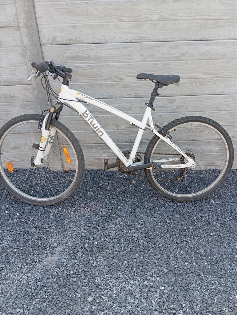 MOUNTAINBIKE B'TWIN ROCKRIDER 5.1 — ALUMINIUM FRAME — SHI, Fietsen en Brommers, Fietsen | Mountainbikes en ATB, Ophalen