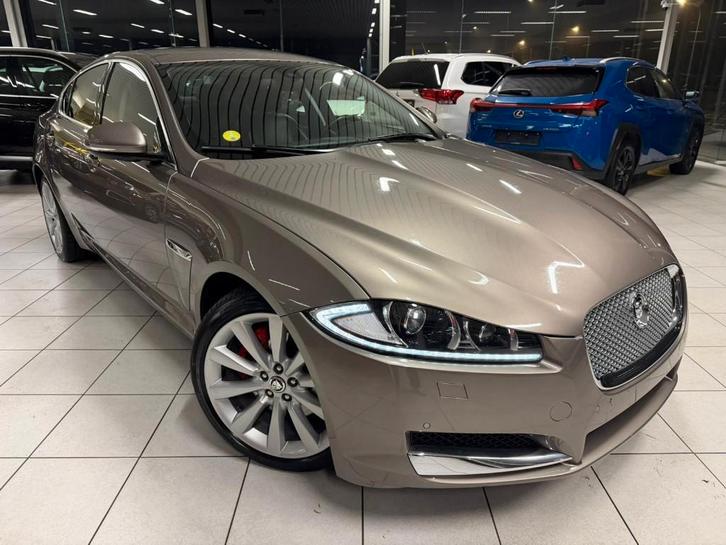 Jaguar XF Automaat 2.2D 140kW Euro 5 Jaar 06/2012, Auto's, Jaguar, Bedrijf, XF, Bluetooth, Cruise Control, Elektrische buitenspiegels