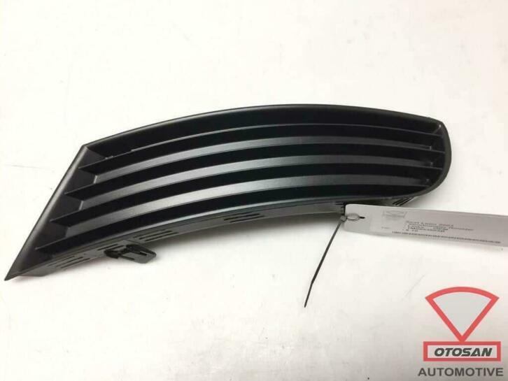 seat leon 2003 grille de pare chocs avant gauche nouveau! 1m, Autos : Pièces & Accessoires, Carrosserie & Tôlerie, Pare-chocs