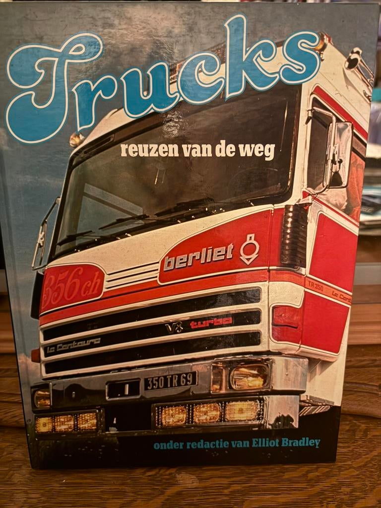 Camions, Livres, Enlèvement ou Envoi, Comme neuf, Camion