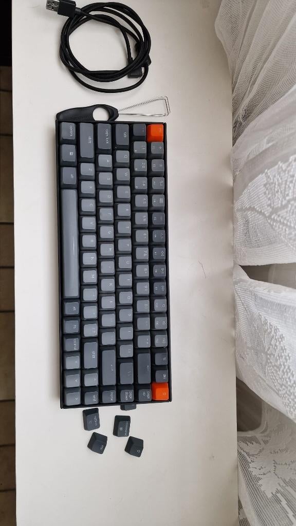 Keychron K2-V2 wireless mechanical keyboard, Computers en Software, Toetsenborden, Ophalen, Keychron, Gaming toetsenbord, Zo goed als nieuw