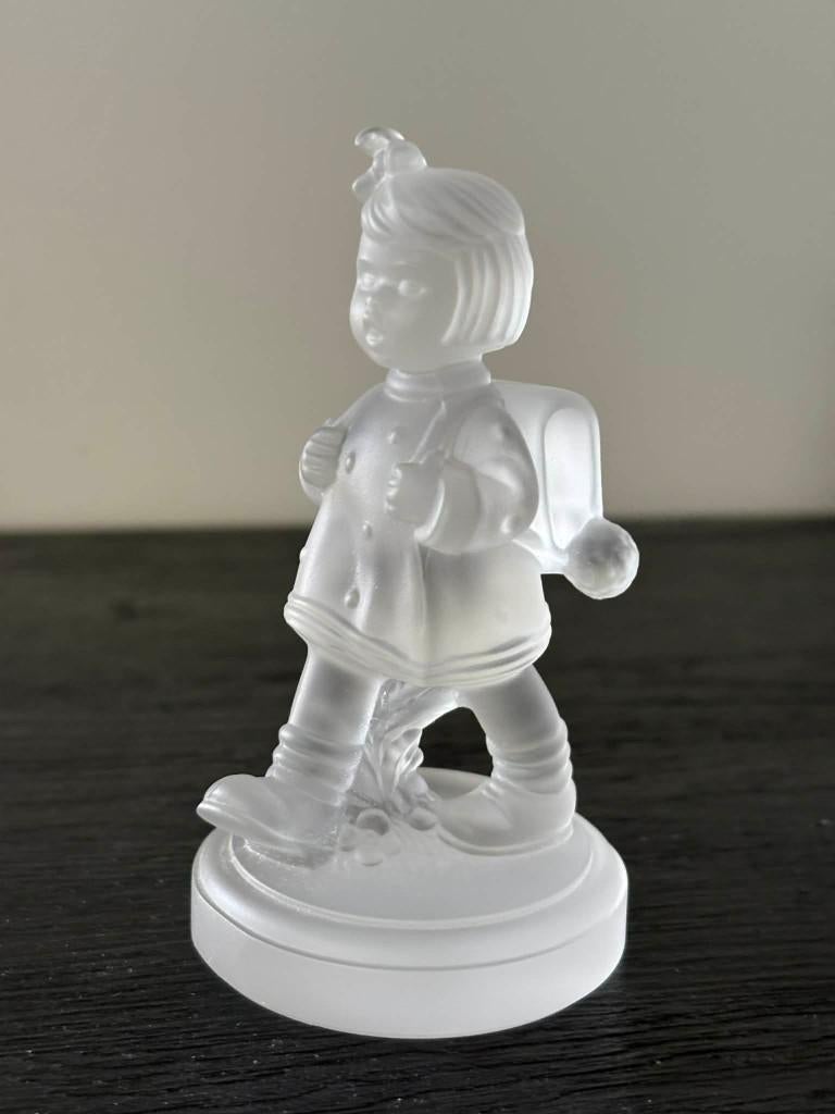 Hummel Goebel crystal, schoolmeisje, Ophalen of Verzenden, Zo goed als nieuw, Hummel