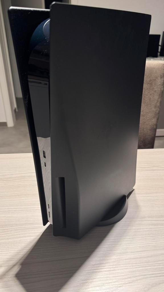 Ps5 Noir (825Go + Ssd 1To inclus), Consoles de jeu & Jeux vidéo, Consoles de jeu | Sony PlayStation 5, Utilisé, Playstation 5