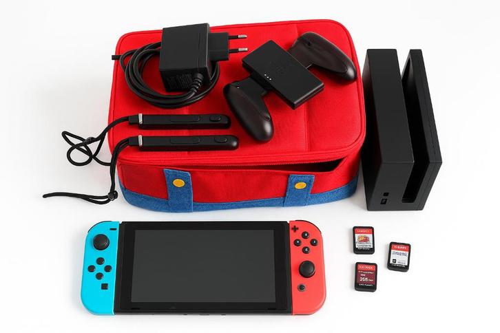 nintendo switch v1, Games en Spelcomputers, Spelcomputers | Nintendo Switch, Zo goed als nieuw, Switch Original, Met 2 controllers