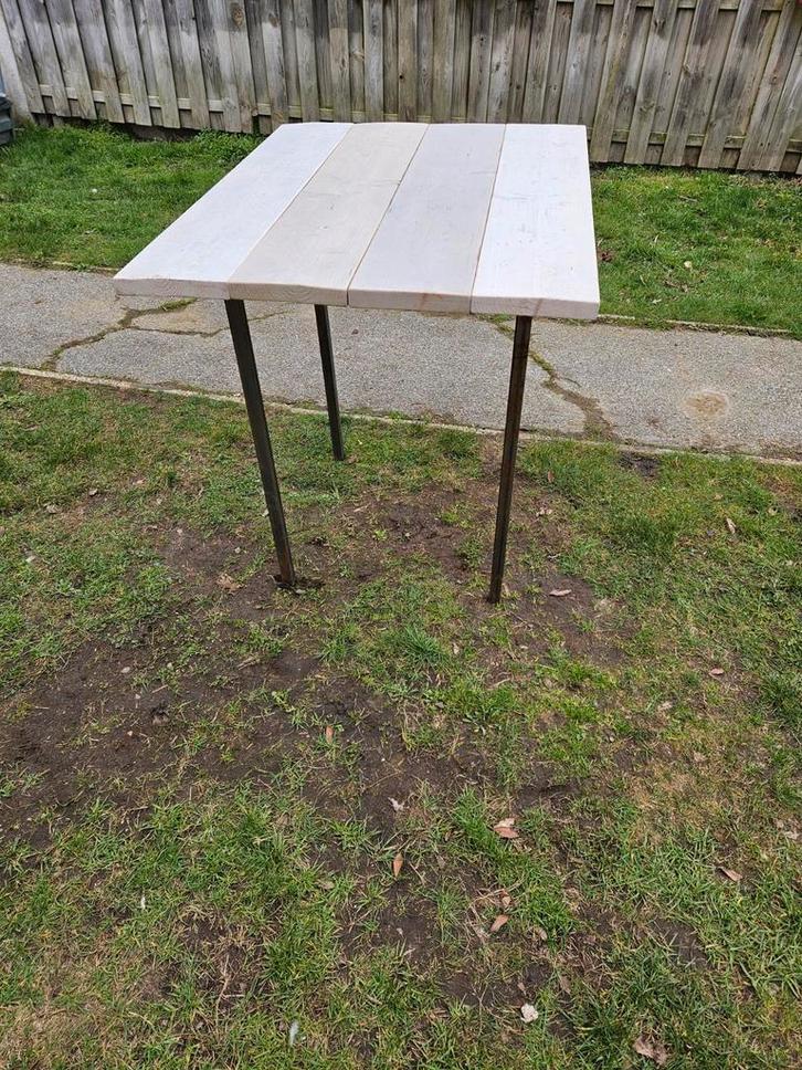 Werktafel 100 x80 cm x H= 93 cm Dieke planken 3 cm nieuwe, Doe-het-zelf en Bouw, Werkbanken, Ophalen