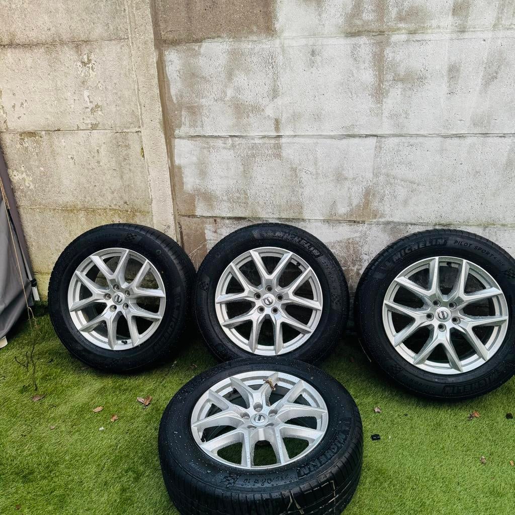 Volvo velgen met premium zomerbanden Michelin, Pneus et Jantes, Pneus été, 18 pouces, Enlèvement