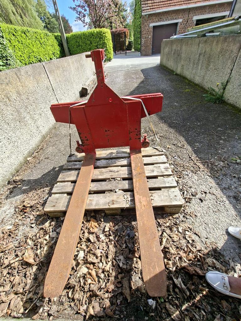 Palletschep tractor, Ophalen