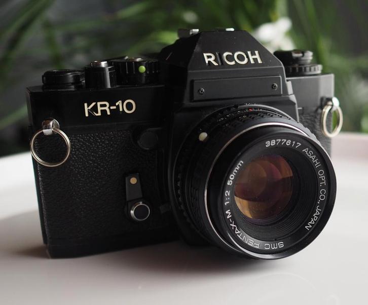 Ricoh KR 10 + SMC Pentax M 50 mm f/2, TV, Hi-fi & Vidéo, Appareils photo analogiques, Utilisé, Reflex miroir, Pentax, Enlèvement ou Envoi