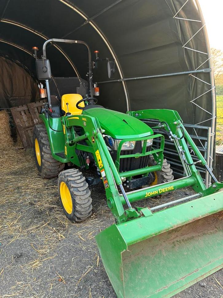 John deere 3038e, Articles professionnels, Agriculture | Outils, Enlèvement