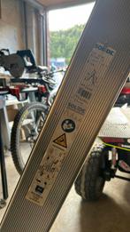 Escabeau 3 marches marque solide, Enlèvement, Comme neuf