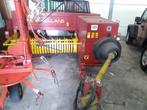Balenpers voor kleine balen new Holland 570, Enlèvement