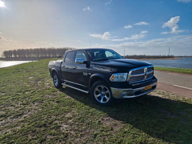 Dodge ram 1500 4x4 5.7 V8 HEMI, Autos, Dodge, Particulier, RAM 1500, 4x4, Apple Carplay, Radio, LPG, Euro 1, Autre carrosserie