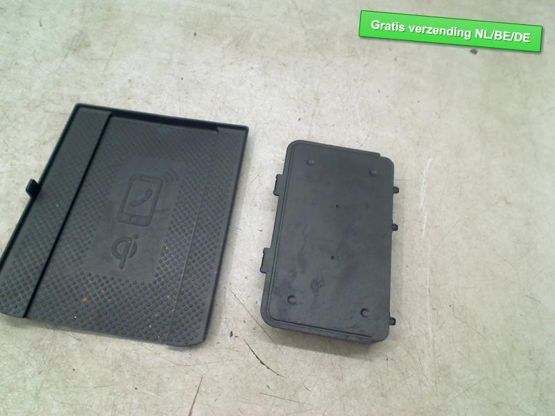 CHARGEUR DE TELEPHONE A INDUCTION (5NA980611A), Autos : Pièces & Accessoires, Dhr. R. de Gouw, Utilisé, Info@123Parts.nl, De Bloemendaal 21 21
5221 EB  'S HERTOGENBOSCH, NL