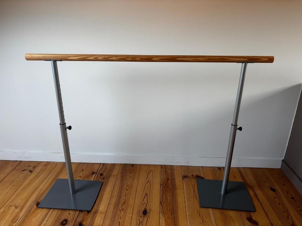 Mobiele dansbar, in hoogte verstelbaar, DINAMICA, Ophalen, Zo goed als nieuw, Overige typen