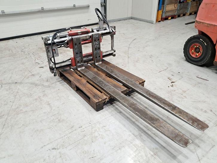 Durwen RZV25GS, Articles professionnels, Machines & Construction | Chariots élévateurs & Transport interne, Équipement de construction