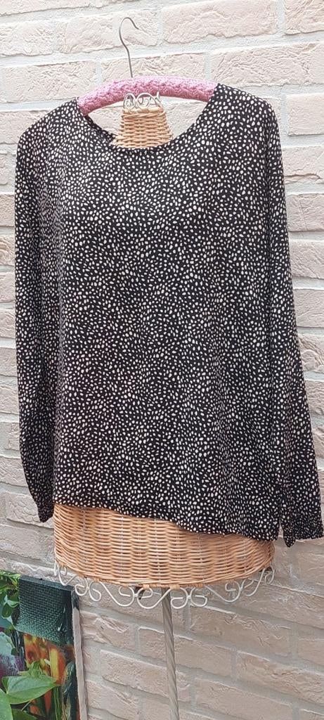 Fijn truitje maat 46 zeeman, Kleding | Dames, Blouses en Tunieken, Zeeman, Zwart, Maat 46/48 (XL) of groter, Ophalen of Verzenden