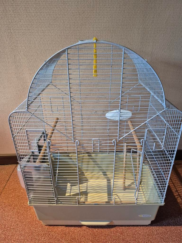 Vogelkooi met alle toebehoren. B 29cm x H 68cm x L 48cm, Ophalen