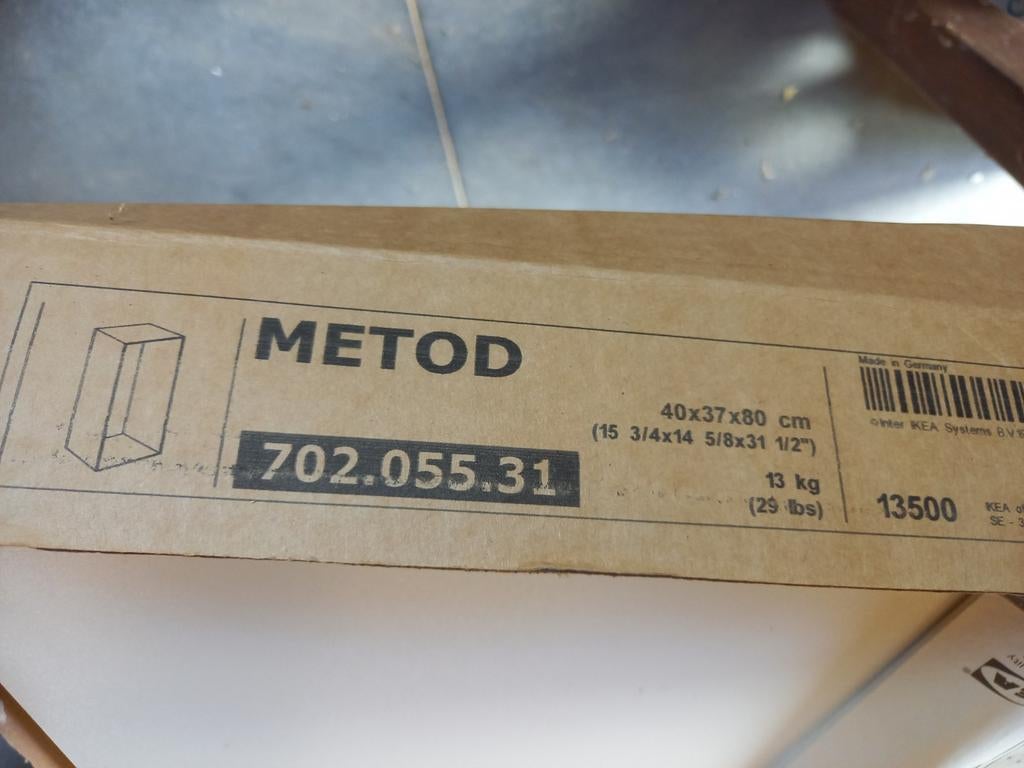 Armoire Ikea Metod, neuve jamais montée, Maison & Meubles, Enlèvement