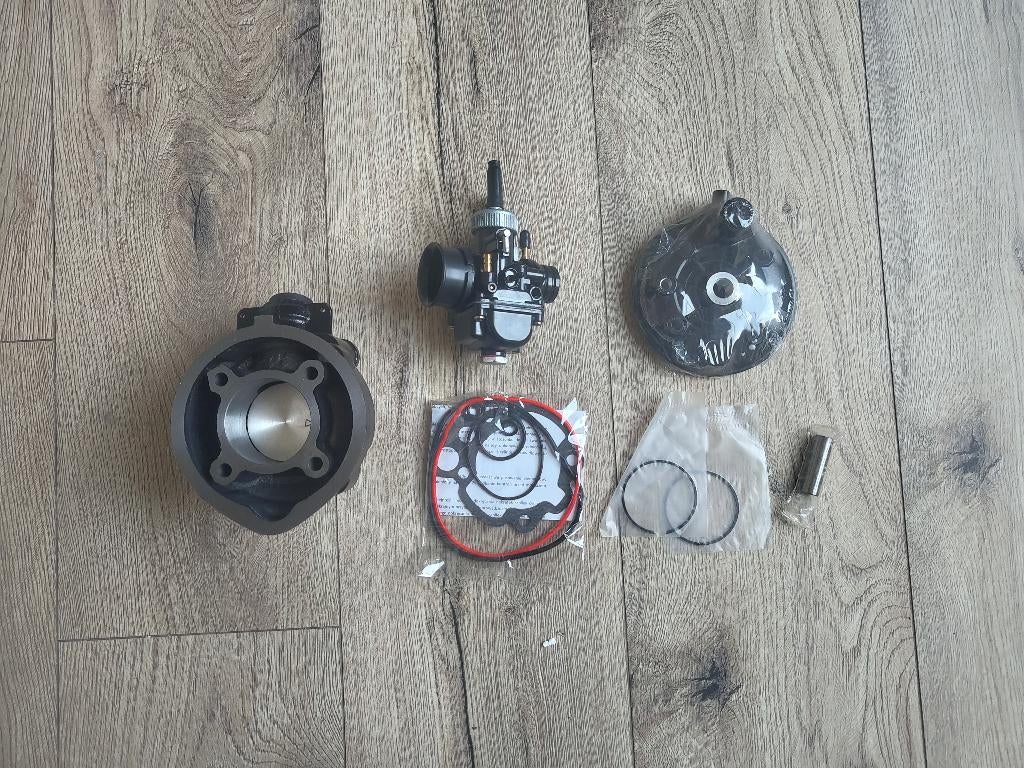 74cc cylinderkit + 19mm Carburateur, Fietsen en Brommers, Brommeronderdelen | Algemeen, Ophalen, Nieuw, Blok