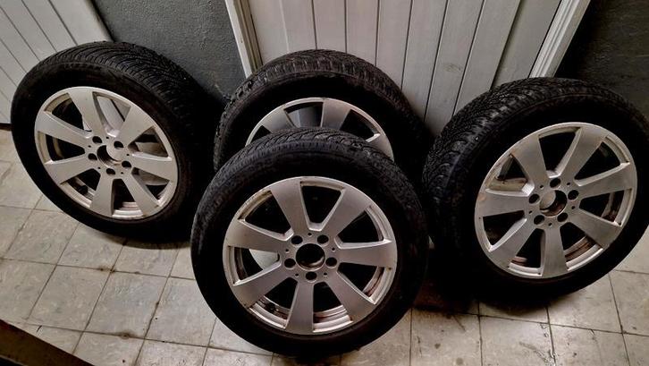 Originele 16-inch Mercedes Classe C met banden 205/55/16, Auto-onderdelen, Banden en Velgen, Banden en Velgen, All Season, 16 inch