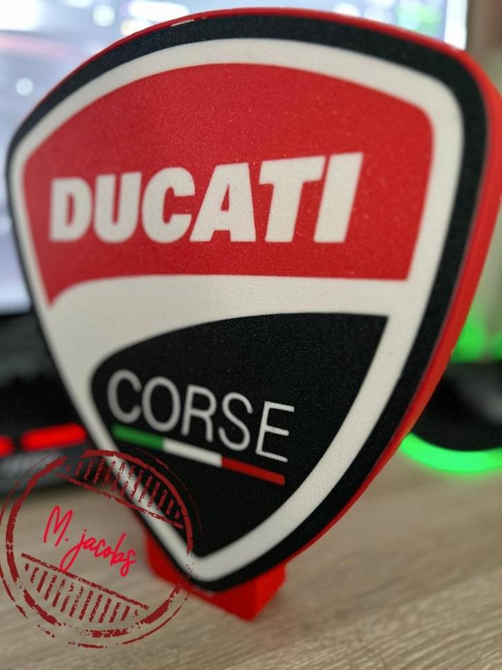 Ducati lichtbak, perfect voor de mancave., Verzamelen, Merken en Reclamevoorwerpen, Nieuw, Lichtbak of (neon) lamp, Ophalen of Verzenden