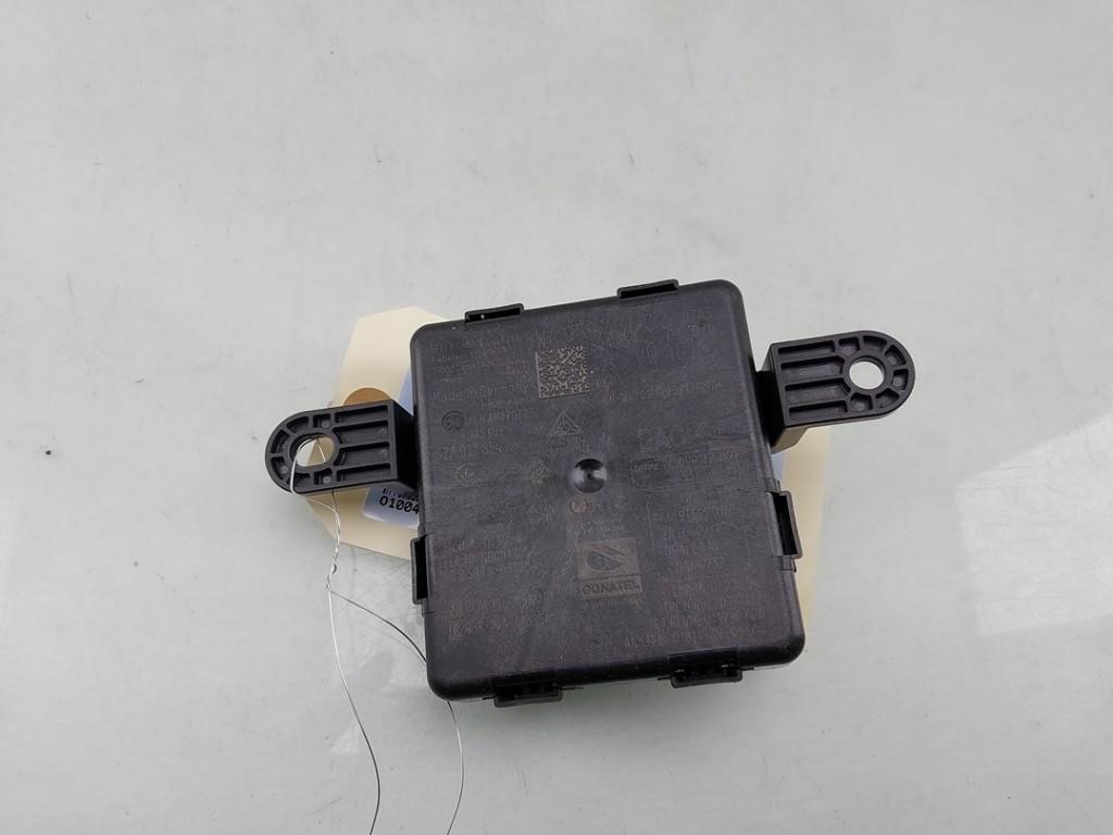 DIVERS Volkswagen Golf VIII (CD1) (|5WA959436G|5WA959436C|), Utilisé, Volkswagen