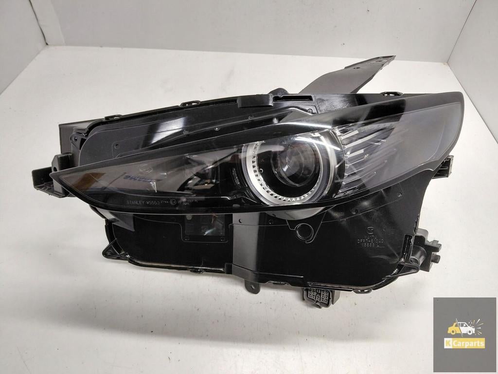 DFR7-51040, Mazda CX30 Full LED 14 broches, connecteurs parf, Shinchi, Fuchu-Cho 3-1
730-8670  Hiroshima, Mazda Motor Corporation