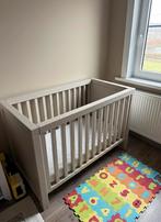 Prachtige Quax Babykamer: Bedje + Commode (NIEUW in doos!), Kinderen en Baby's, Ophalen, Zo goed als nieuw