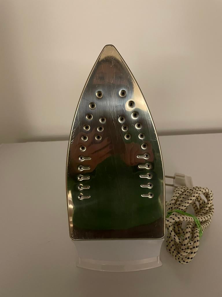 Stoomstrijkijzer nieuw, Ophalen, Zo goed als nieuw