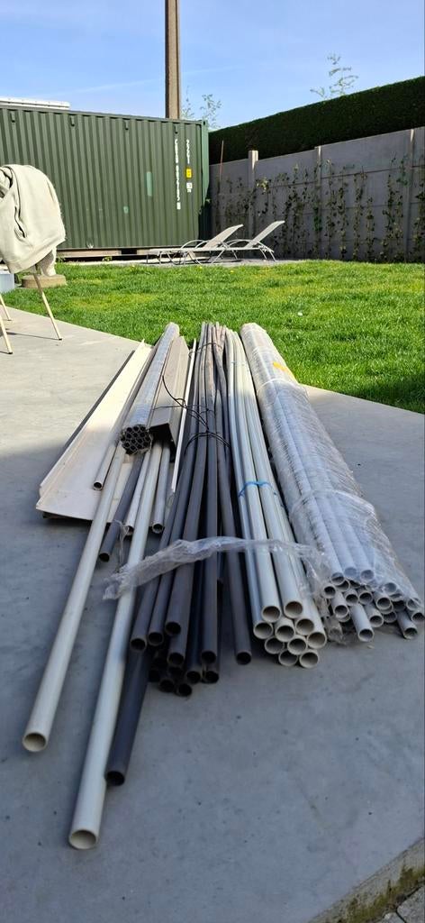 LOT buizen moffen klemmen etc, Doe-het-zelf en Bouw, Elektriciteit en Kabels, Ophalen